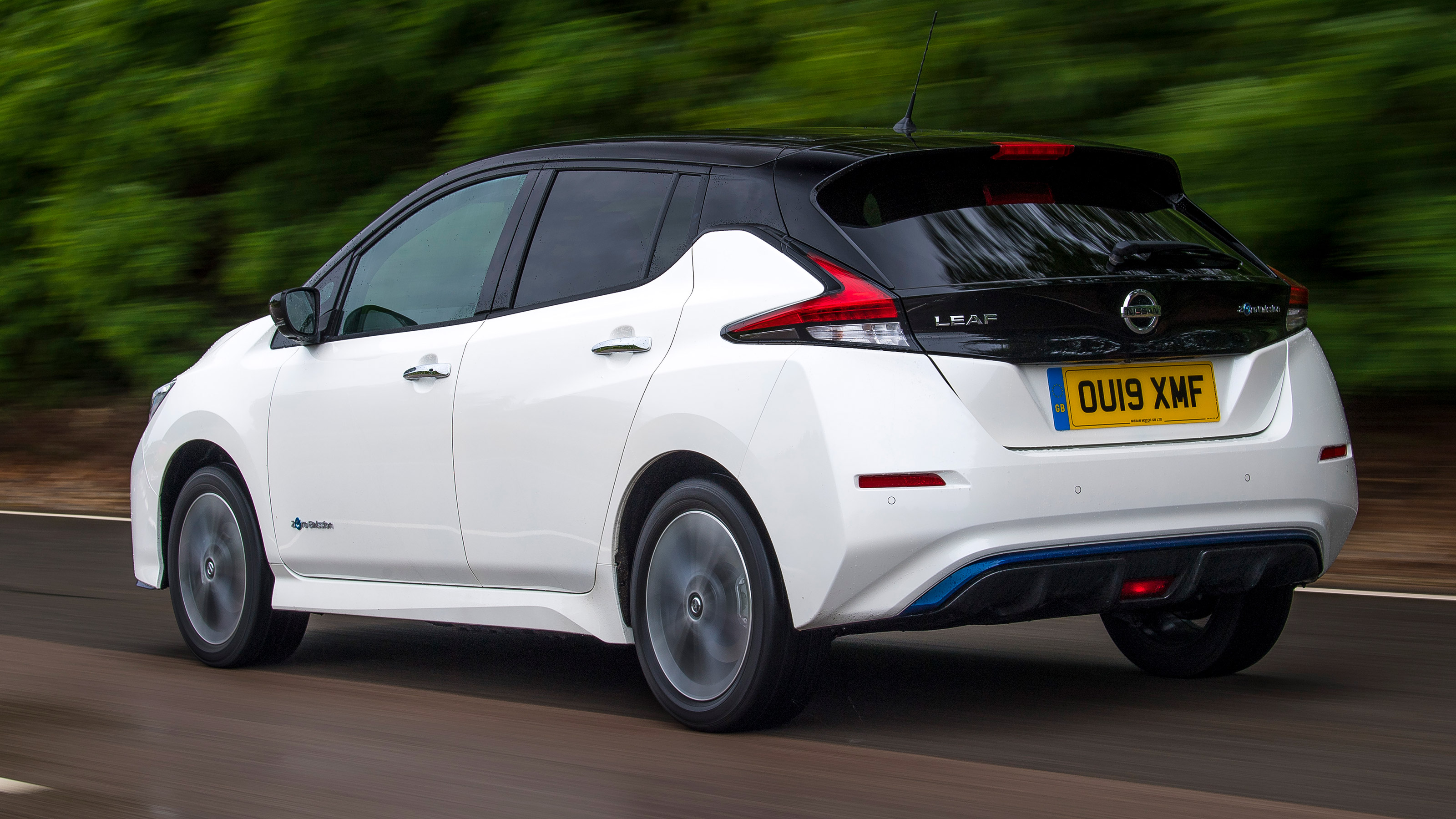 Nissan Leaf - rear