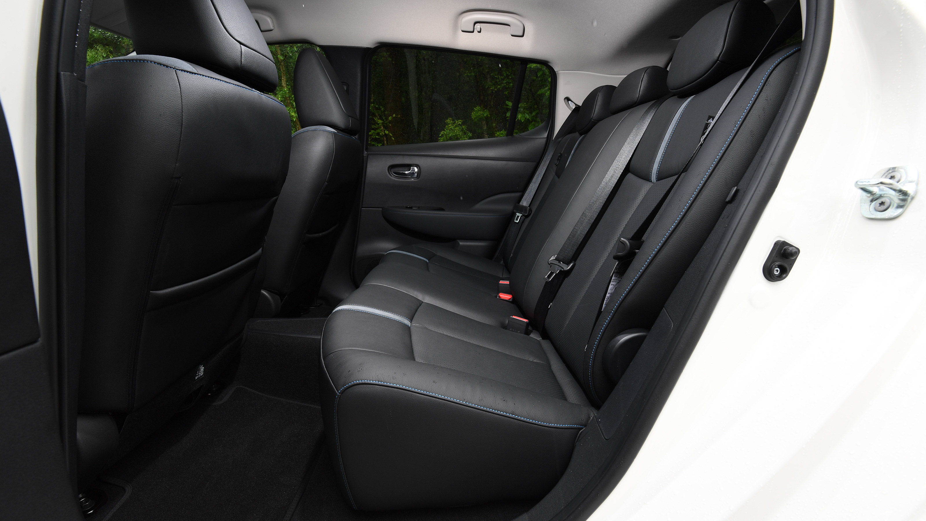 Nissan Leaf - rear seats