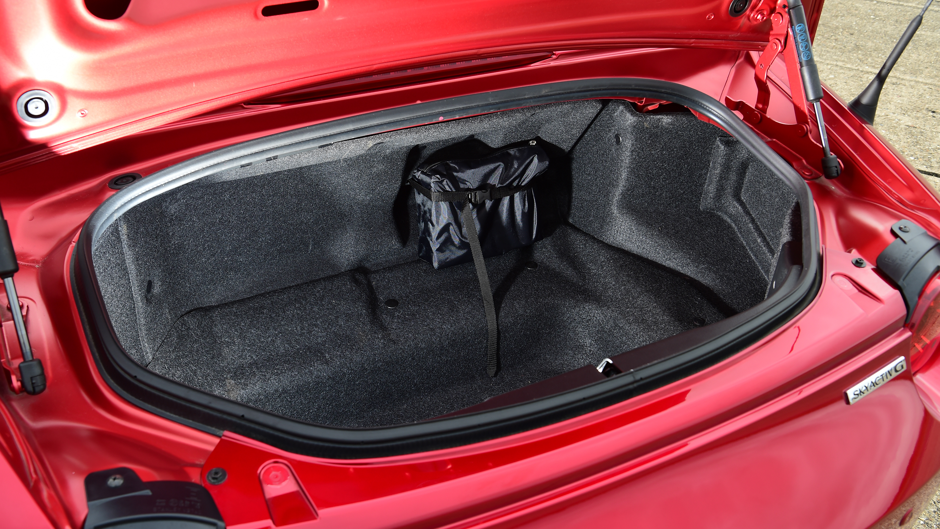 Mazda MX-5 boot space