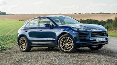 Porsche Macan side