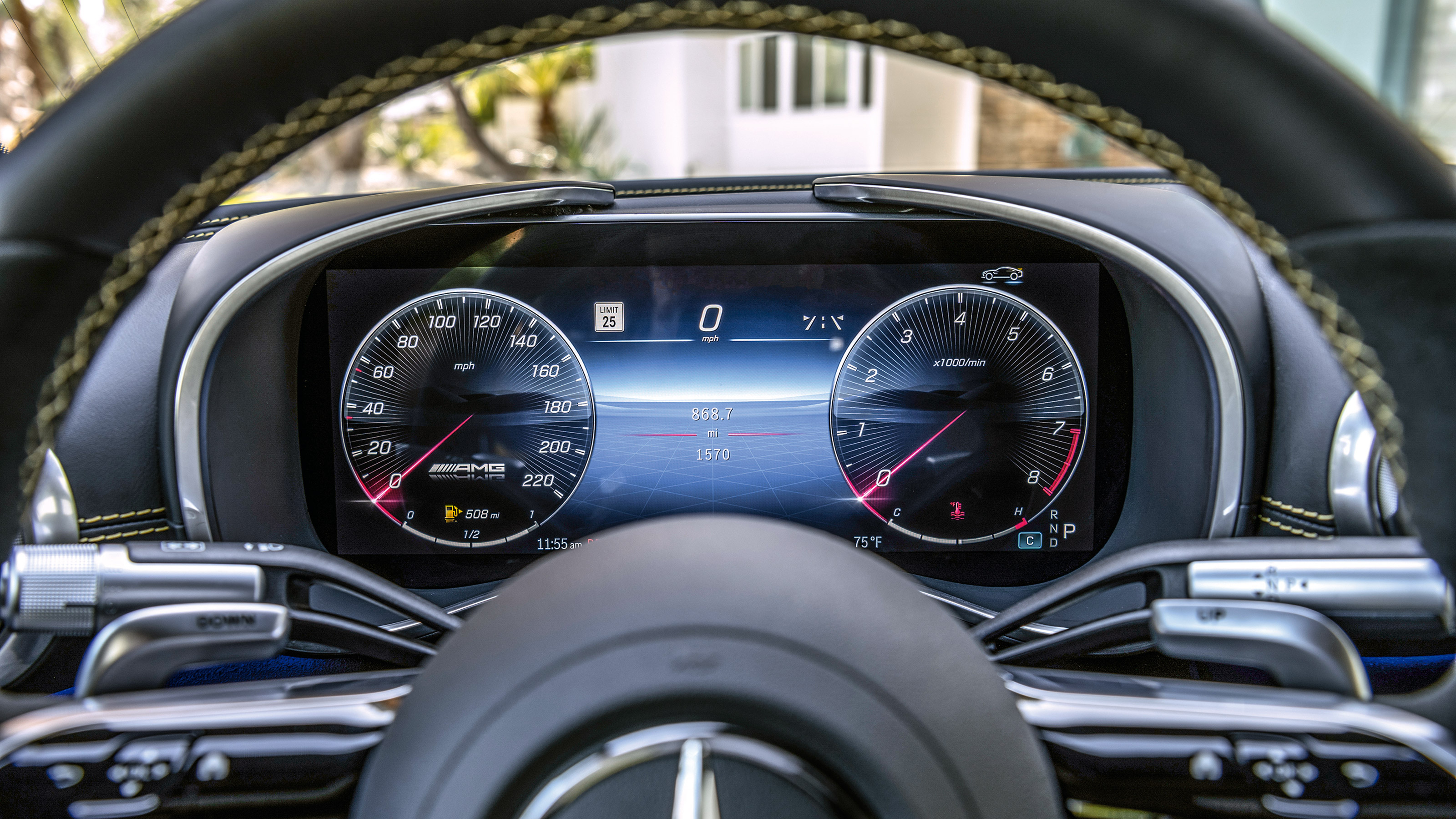2022 Mercedes-AMG SL dials