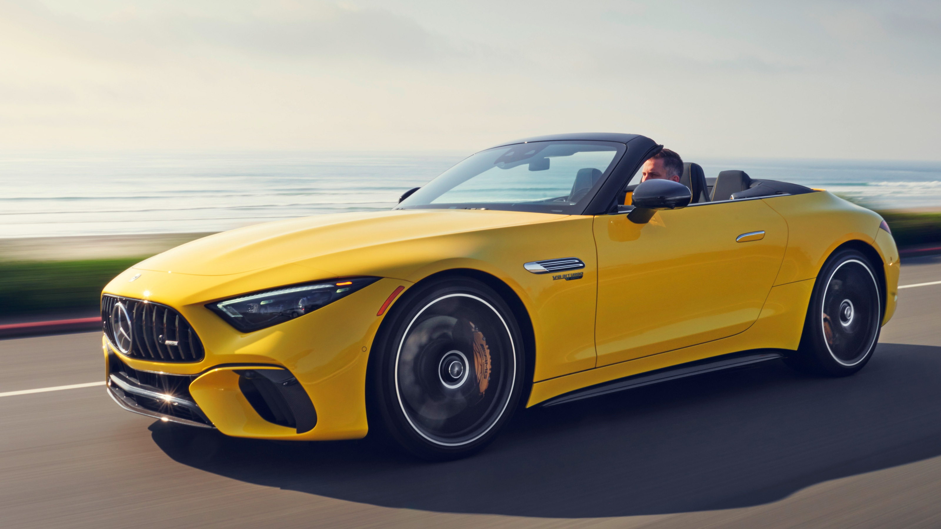 2022 Mercedes-AMG SL driving