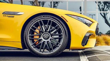 2022 Mercedes-AMG SL alloy wheel