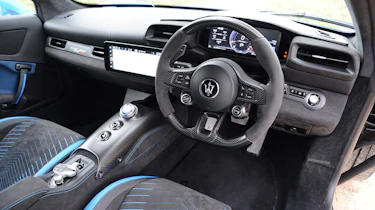 Maserati MC20 interior