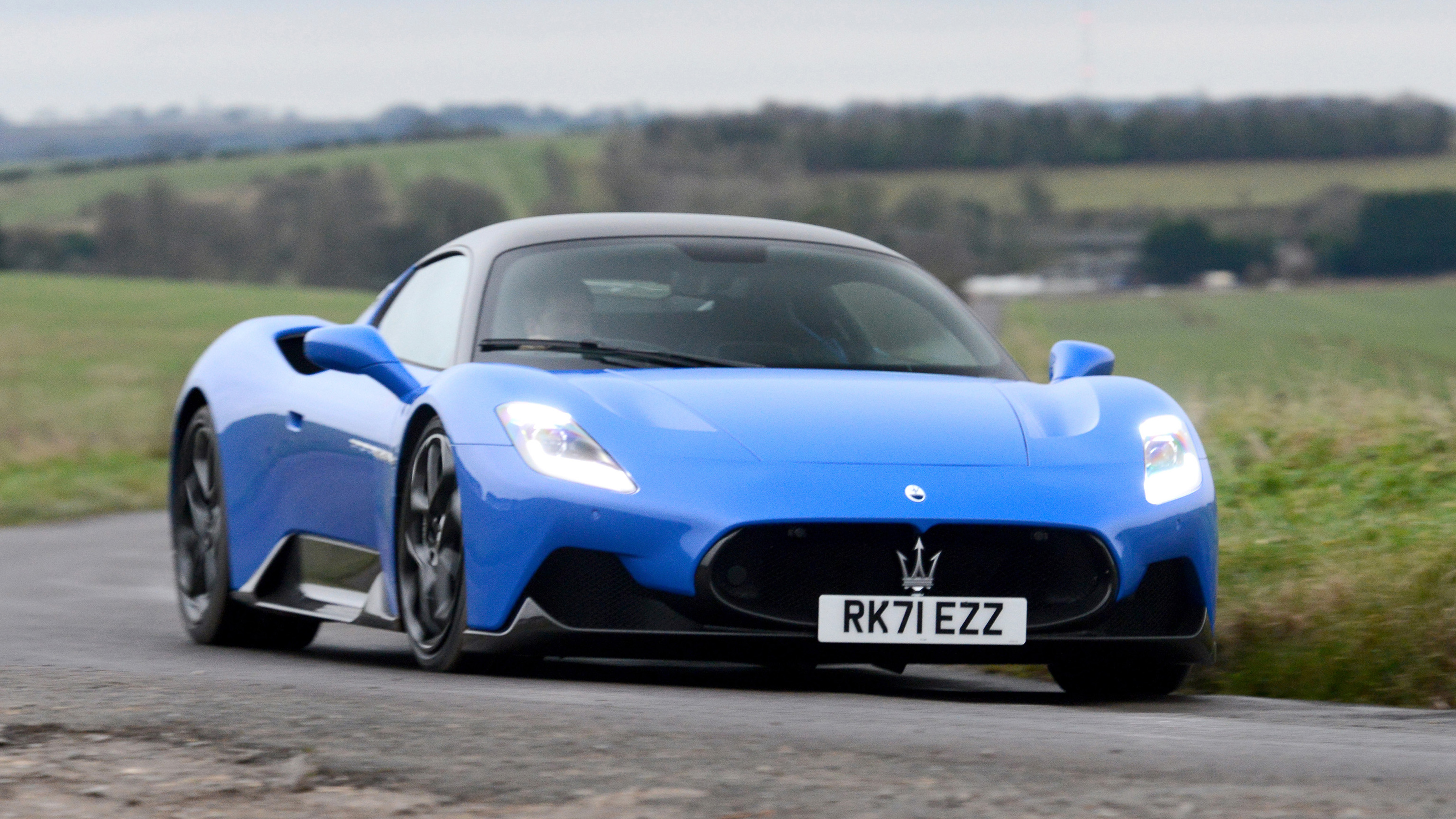 Maserati MC20 driving