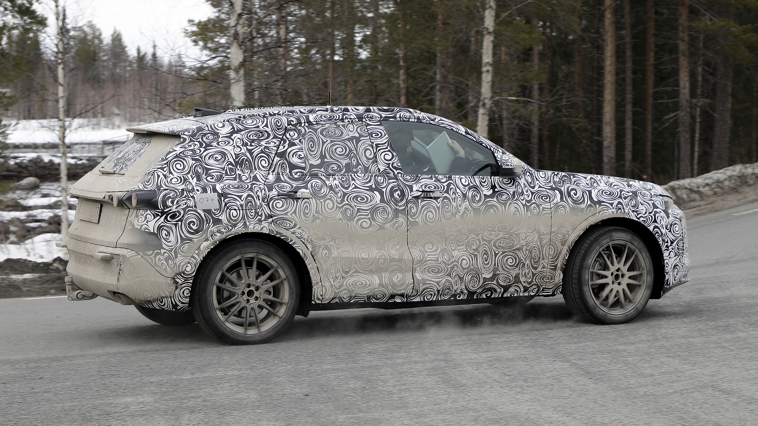2023 Audi Q5 Spy shot side rear