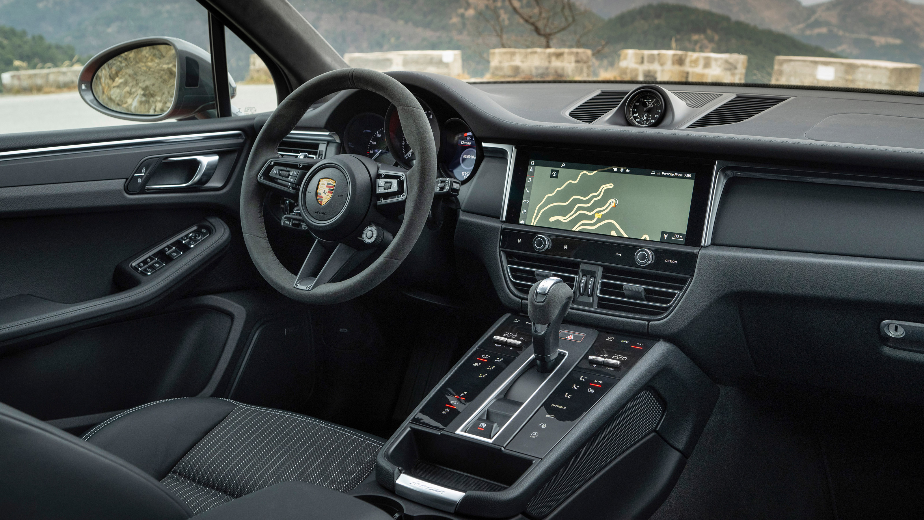 Porsche Macan Interior
