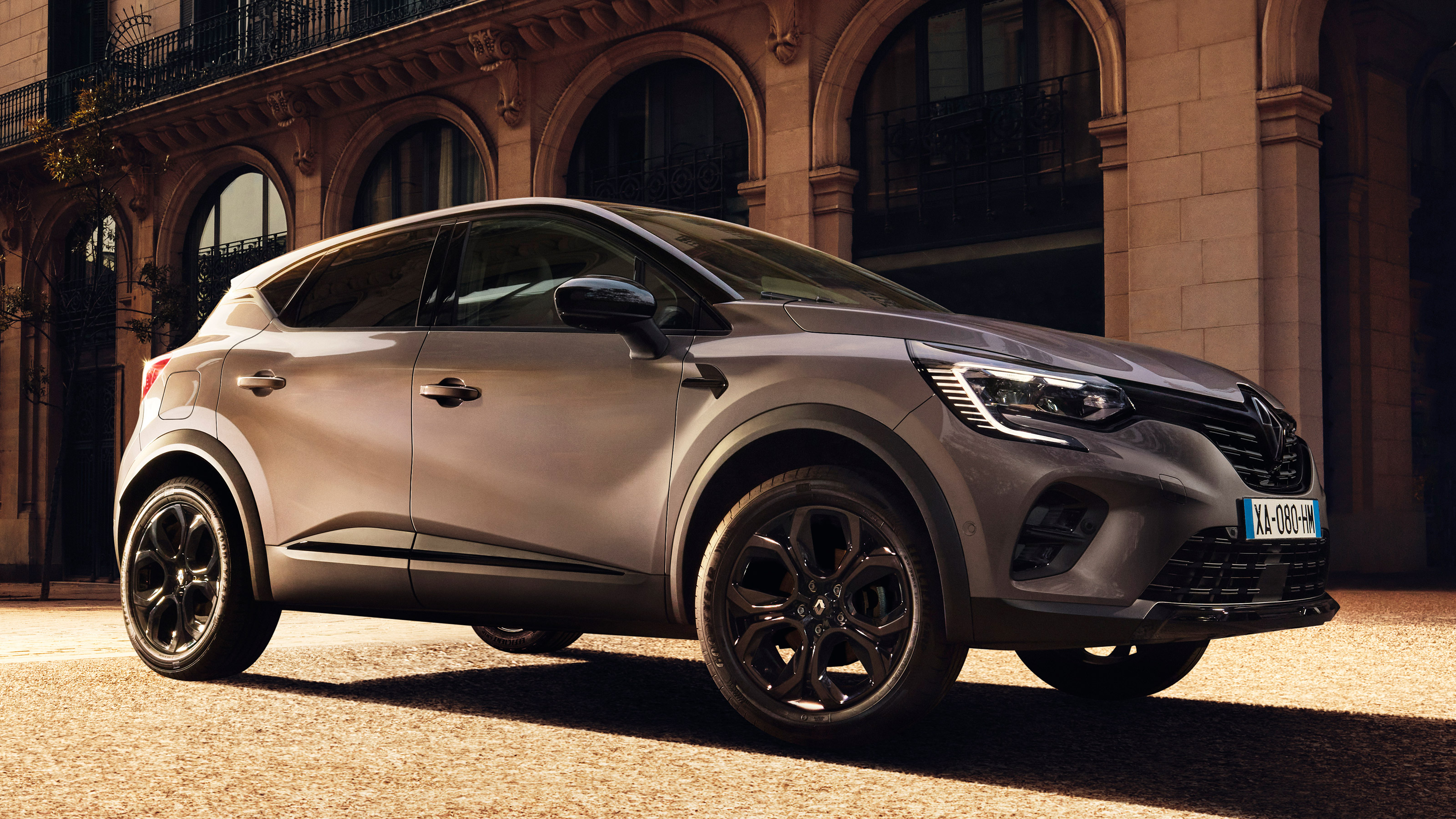New Renault Captur Rive Gauche special edition