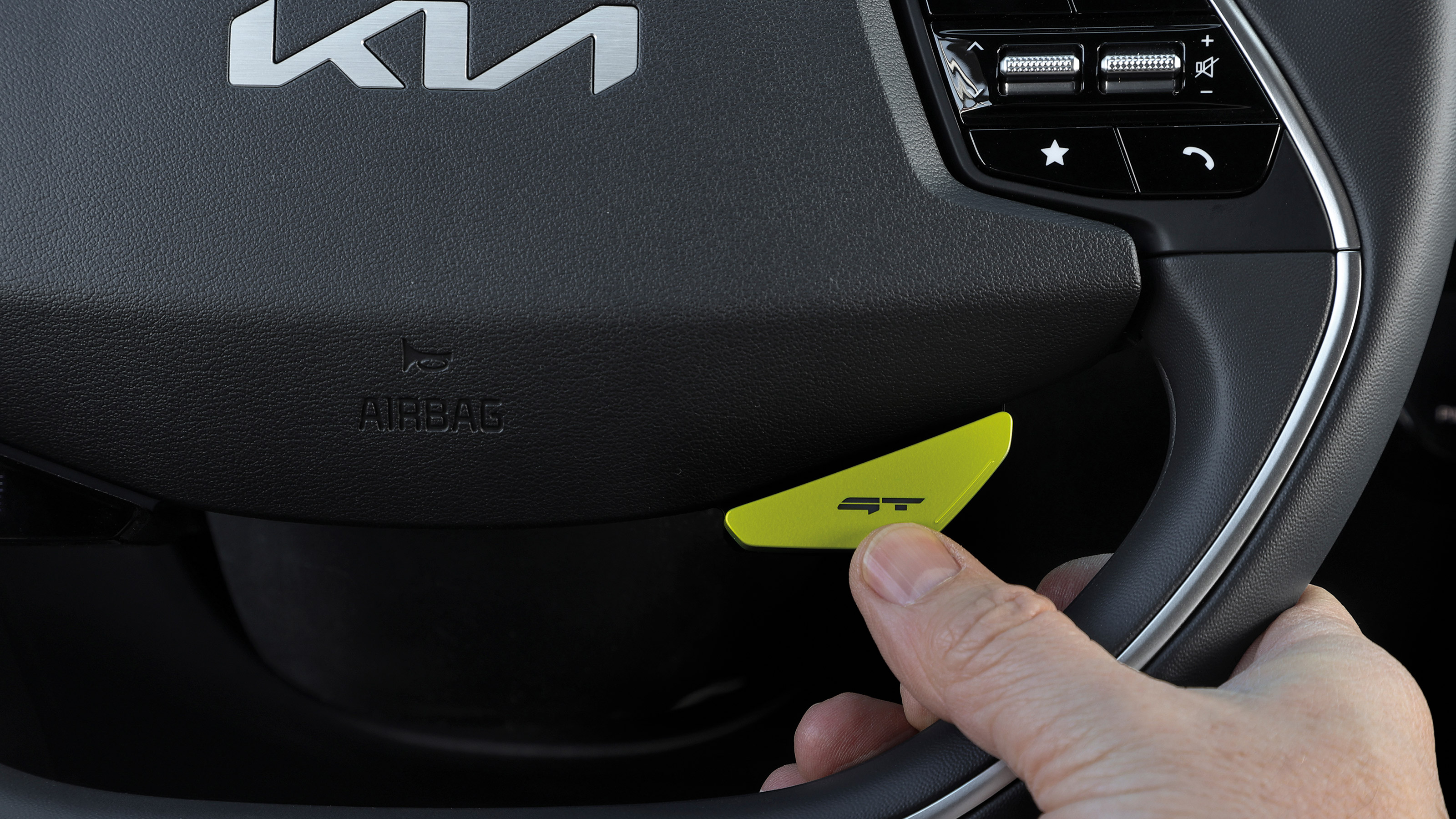 Kia EV6 GT steering wheel button