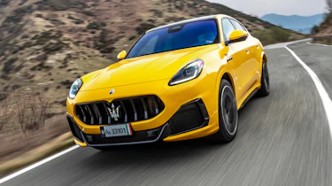 Maserati Grecale Trofeo driving
