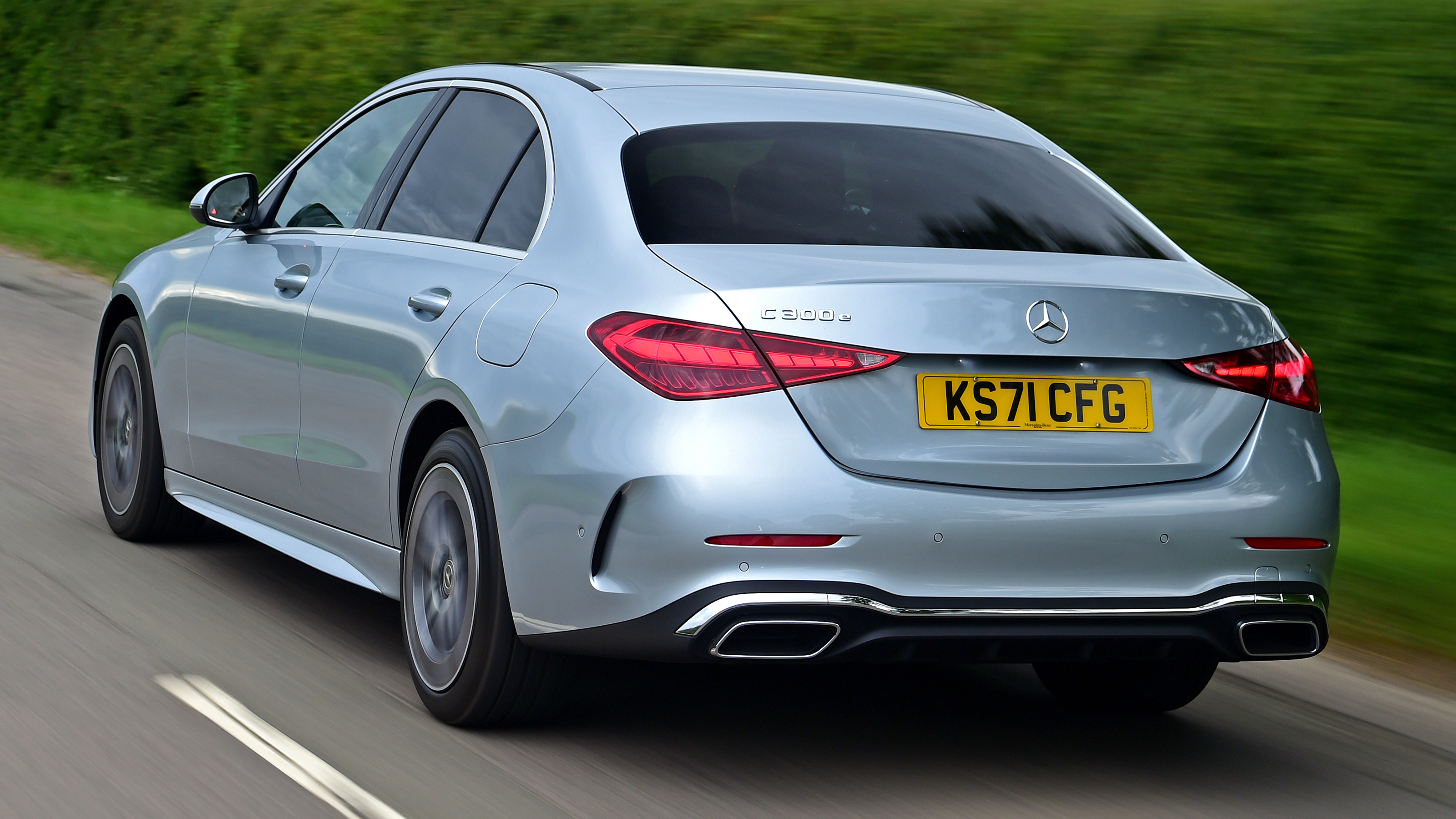 Mercedes C-Class Hybrid rear 3/4 tracking