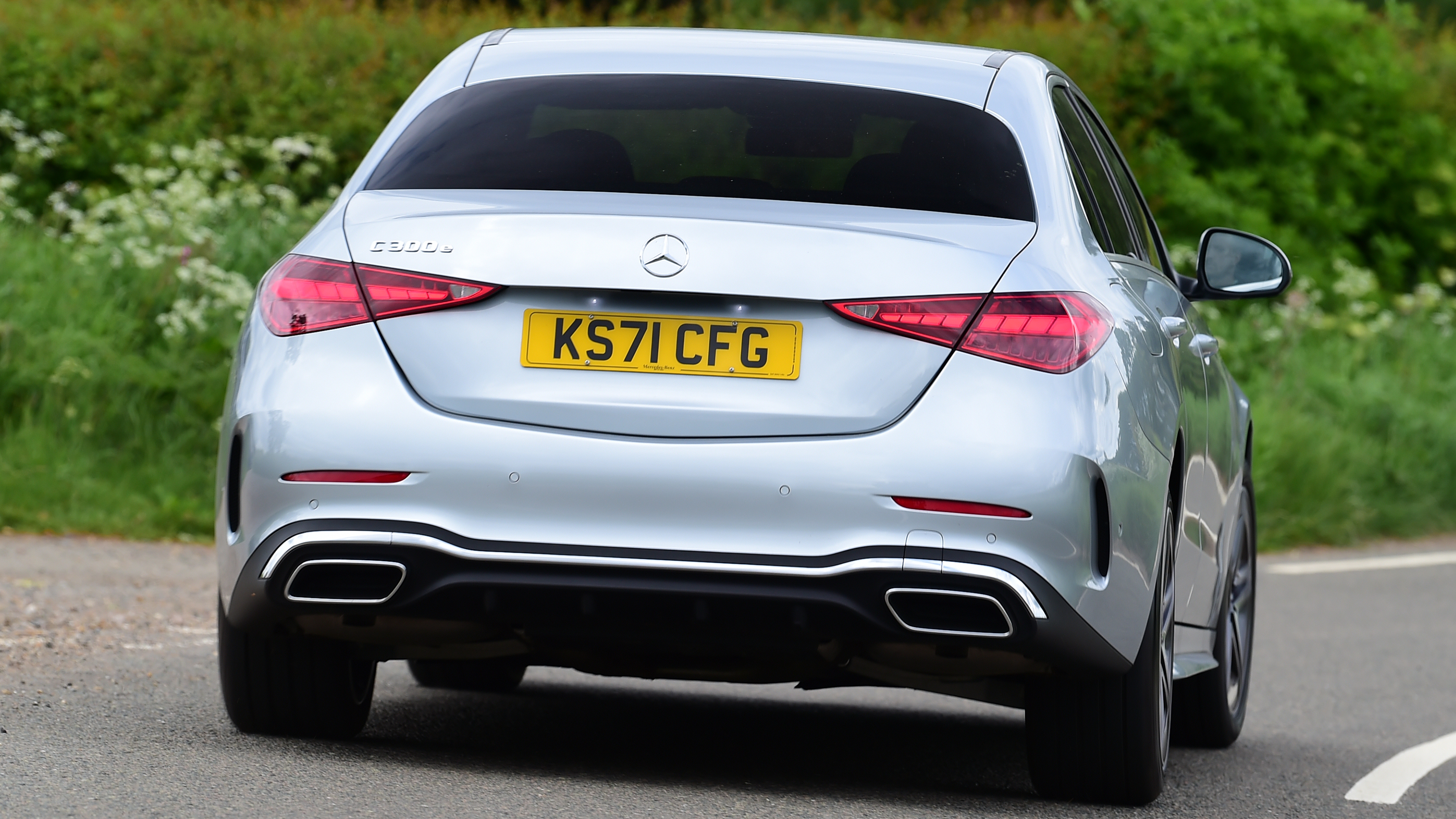 Mercedes C-Class Hybrid rear cornering