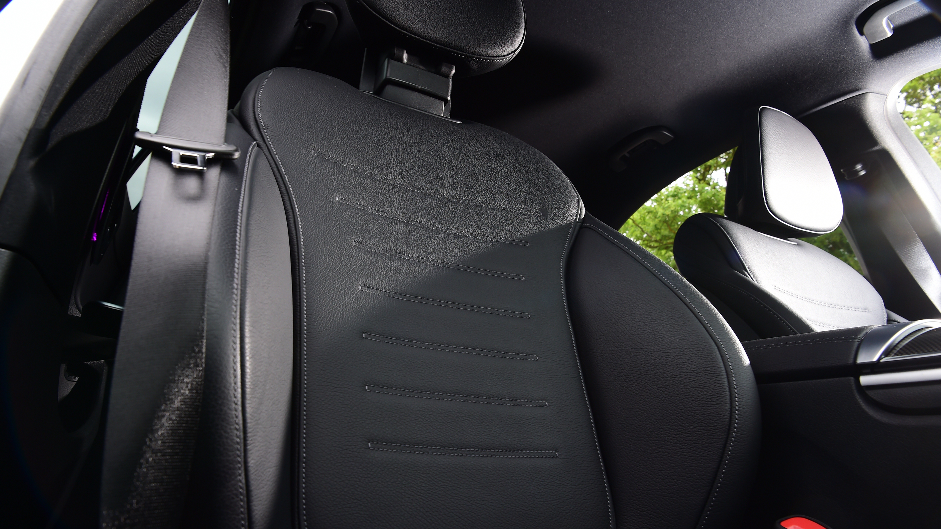 Mercedes C-Class Hybrid front seats