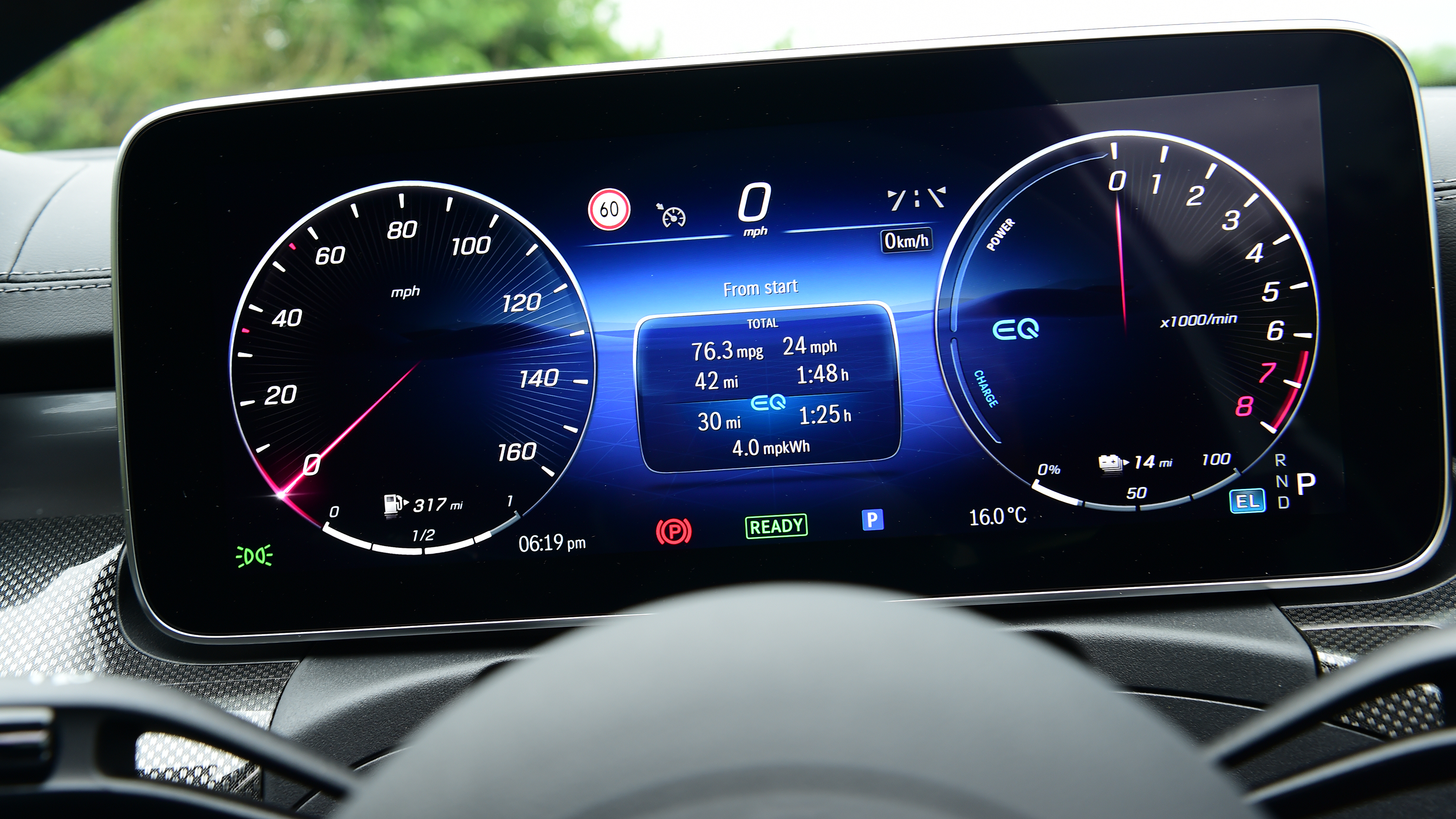 Mercedes C-Class Hybrid digital instruments