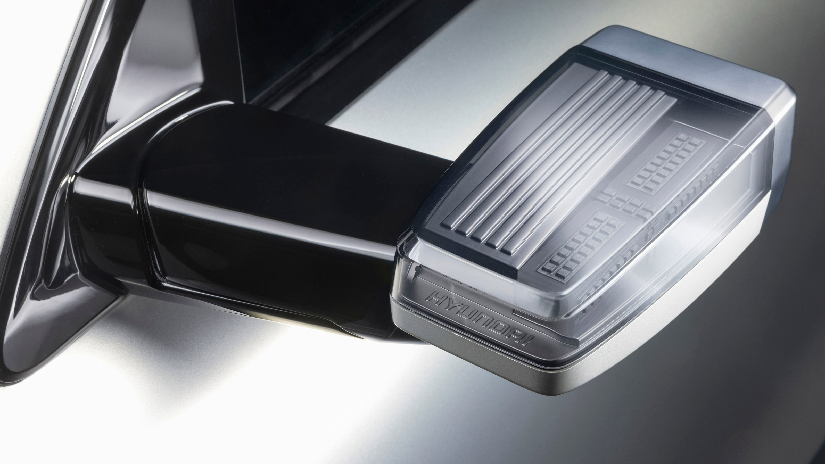 Hyundai Ioniq 6 wing camera