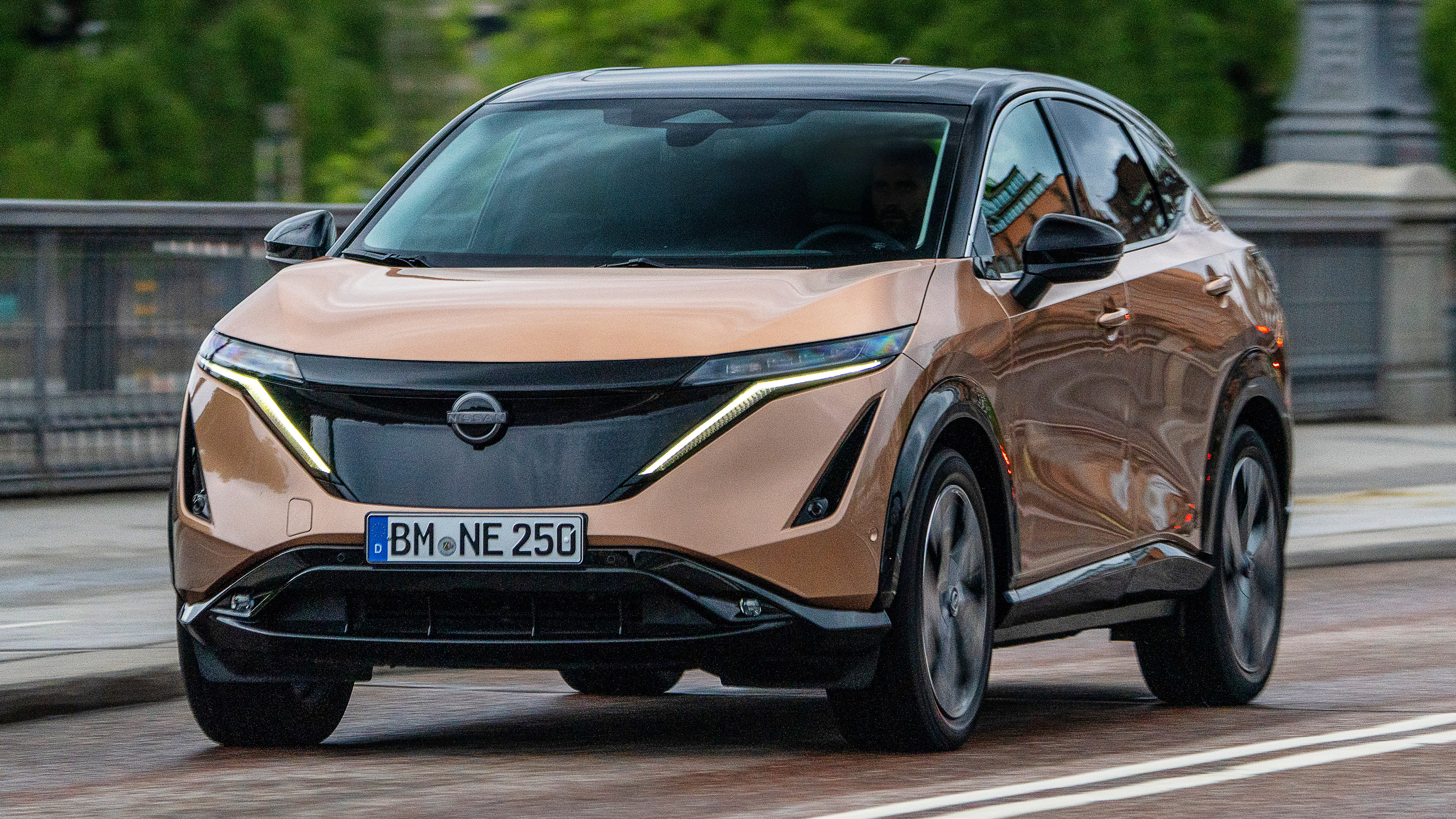 nissan ariya