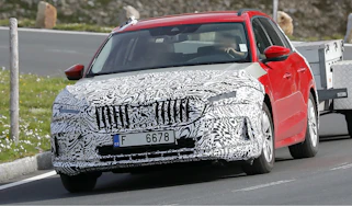 Skoda Octavia facelift front spy shot