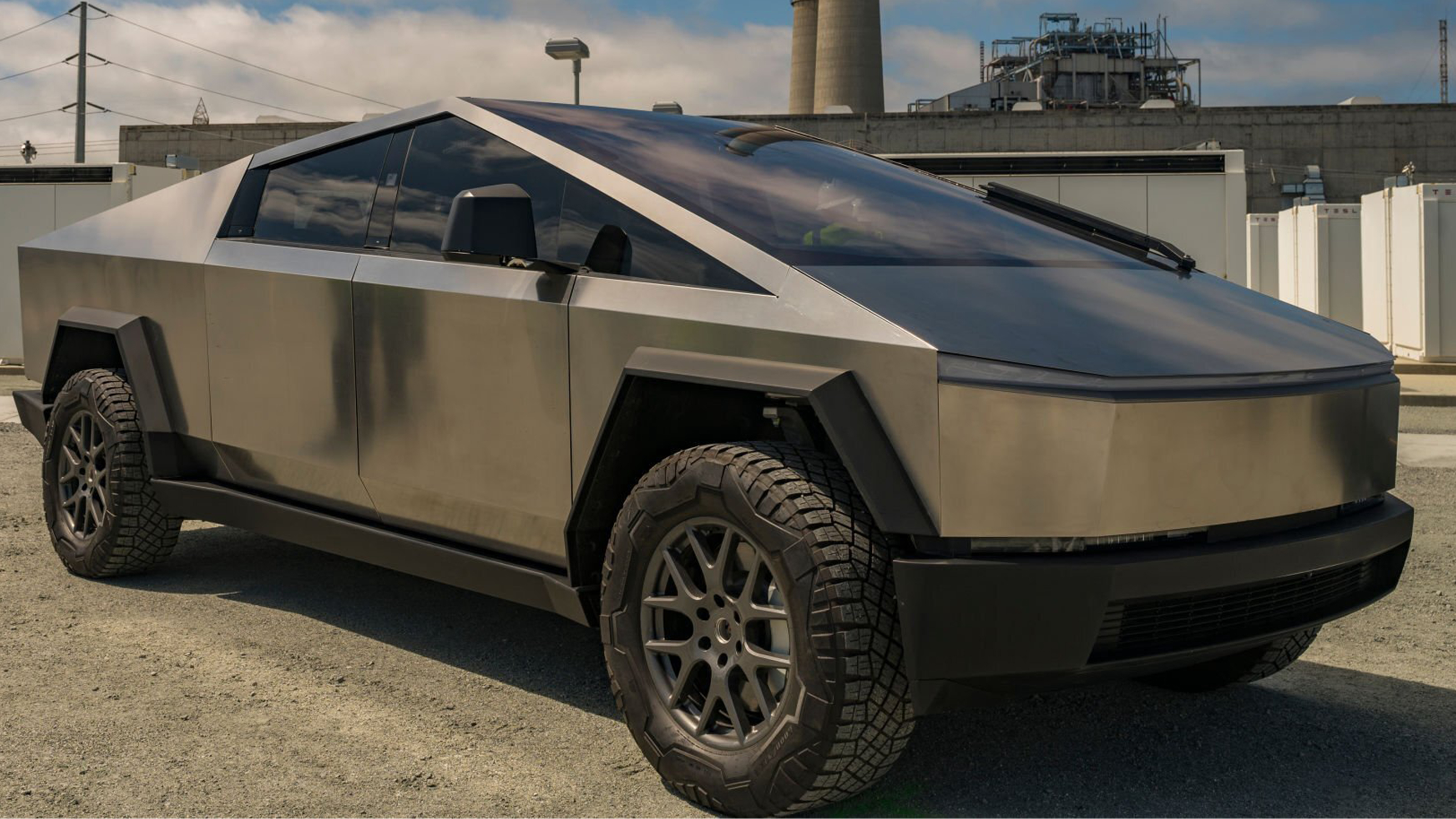 Tesla Cybertruck 3/4