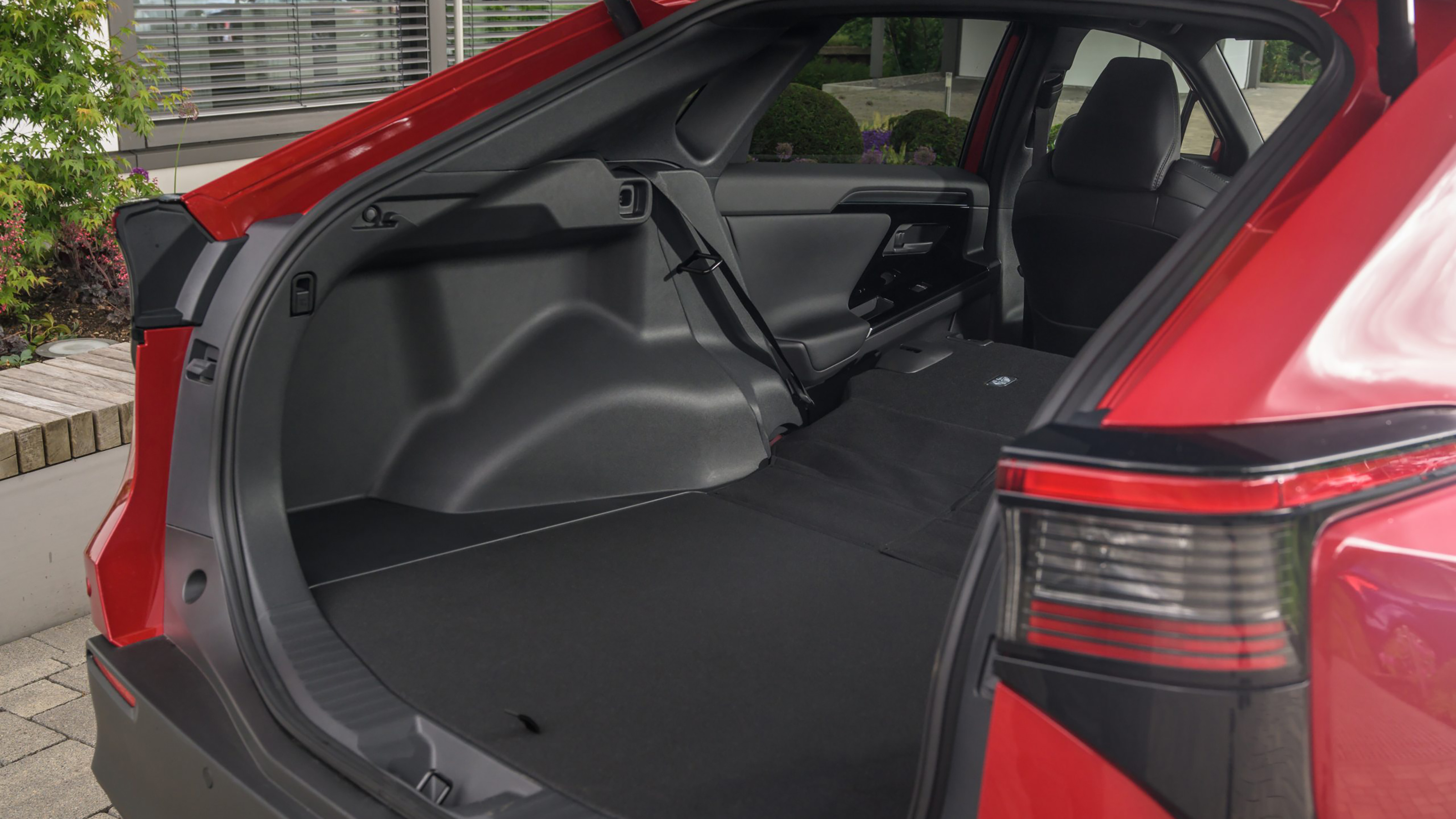2022 Toyota bZ4X boot