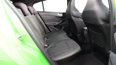 Ford Focus ST facelift rear seats