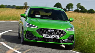 Ford Focus ST facelift front cornering