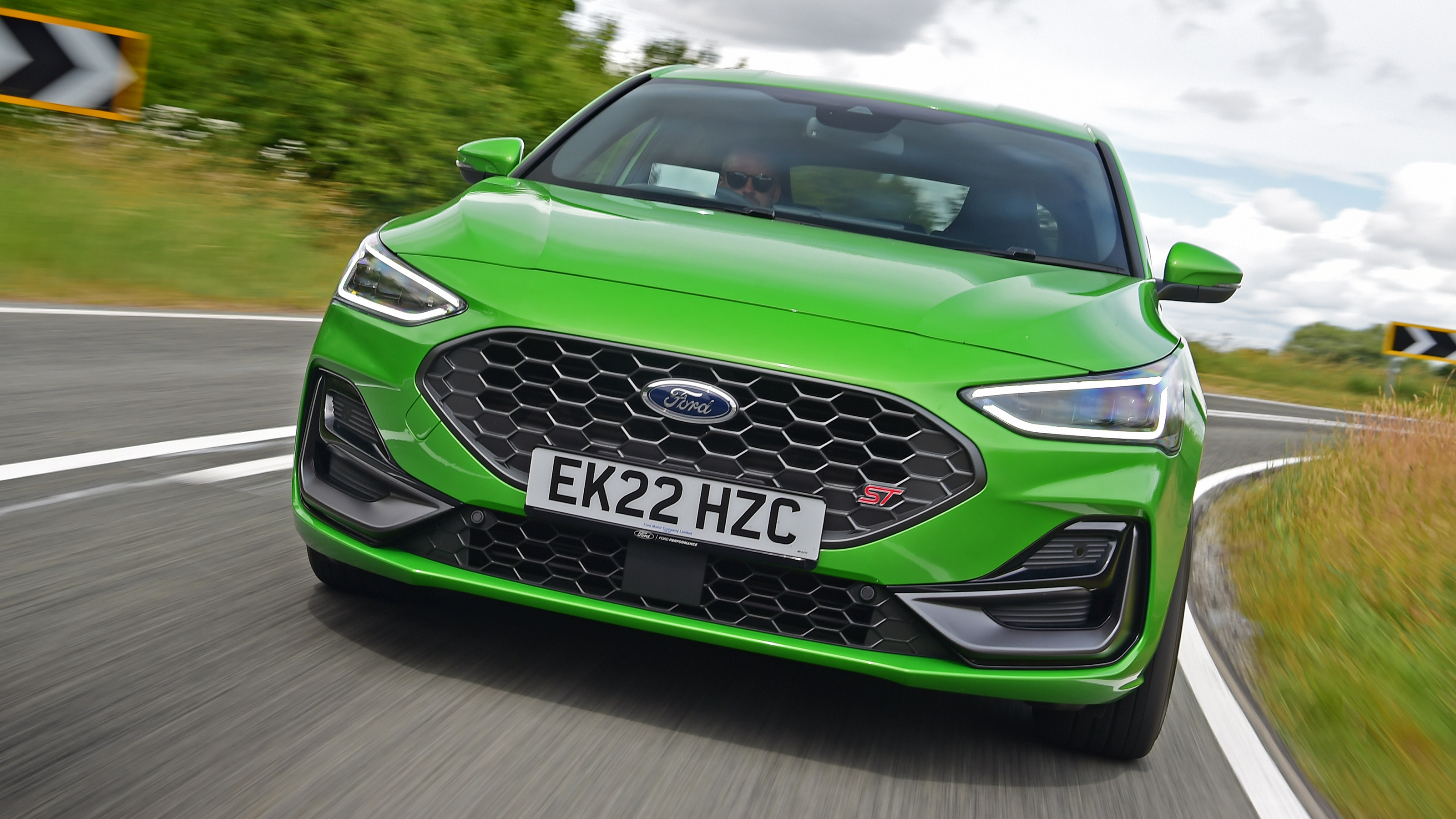 Ford Focus ST front tracking