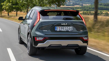 Kia Niro SUV hybrid rear 3/4 driving