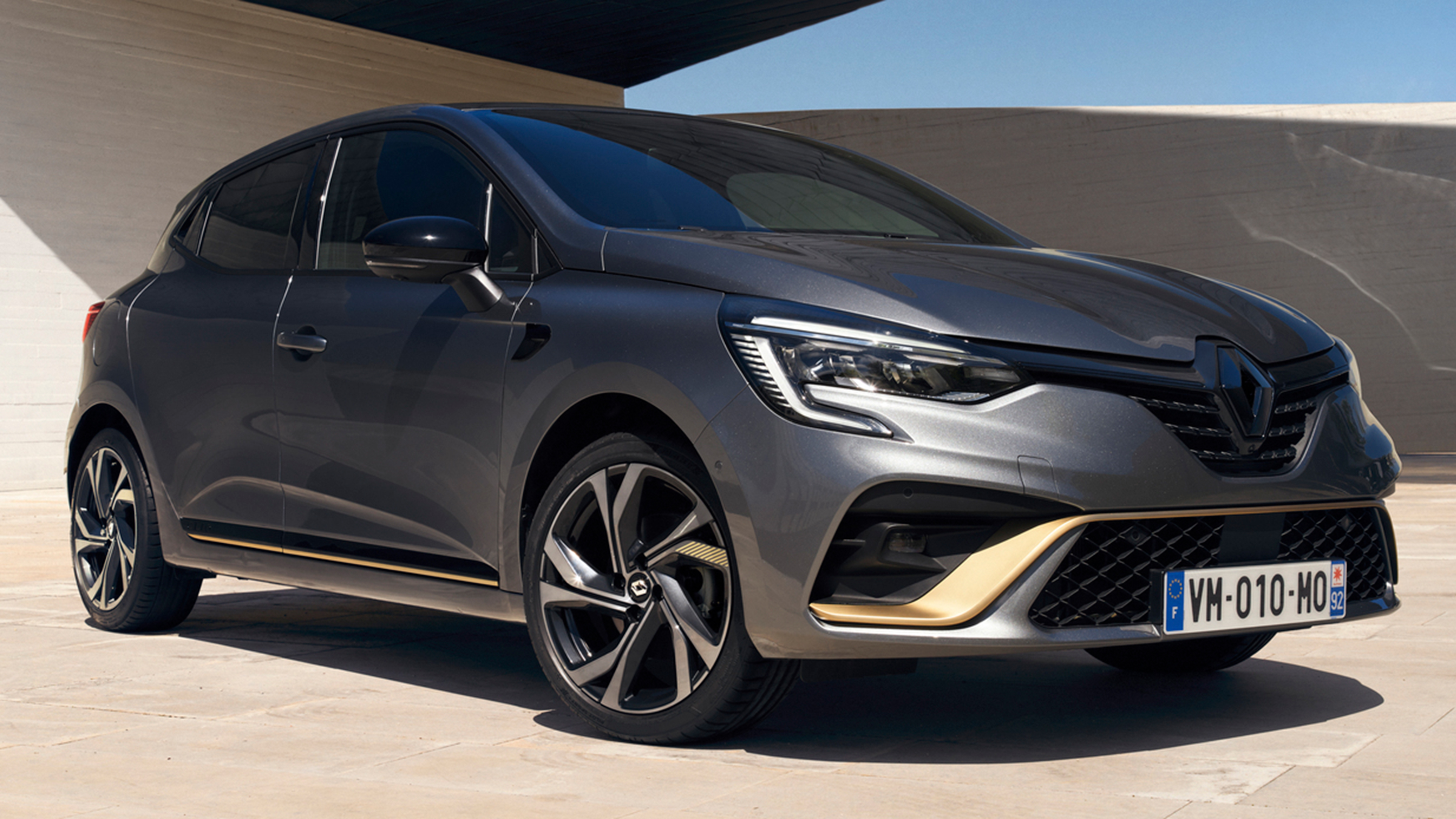 Renault E-Tech engineered 4
