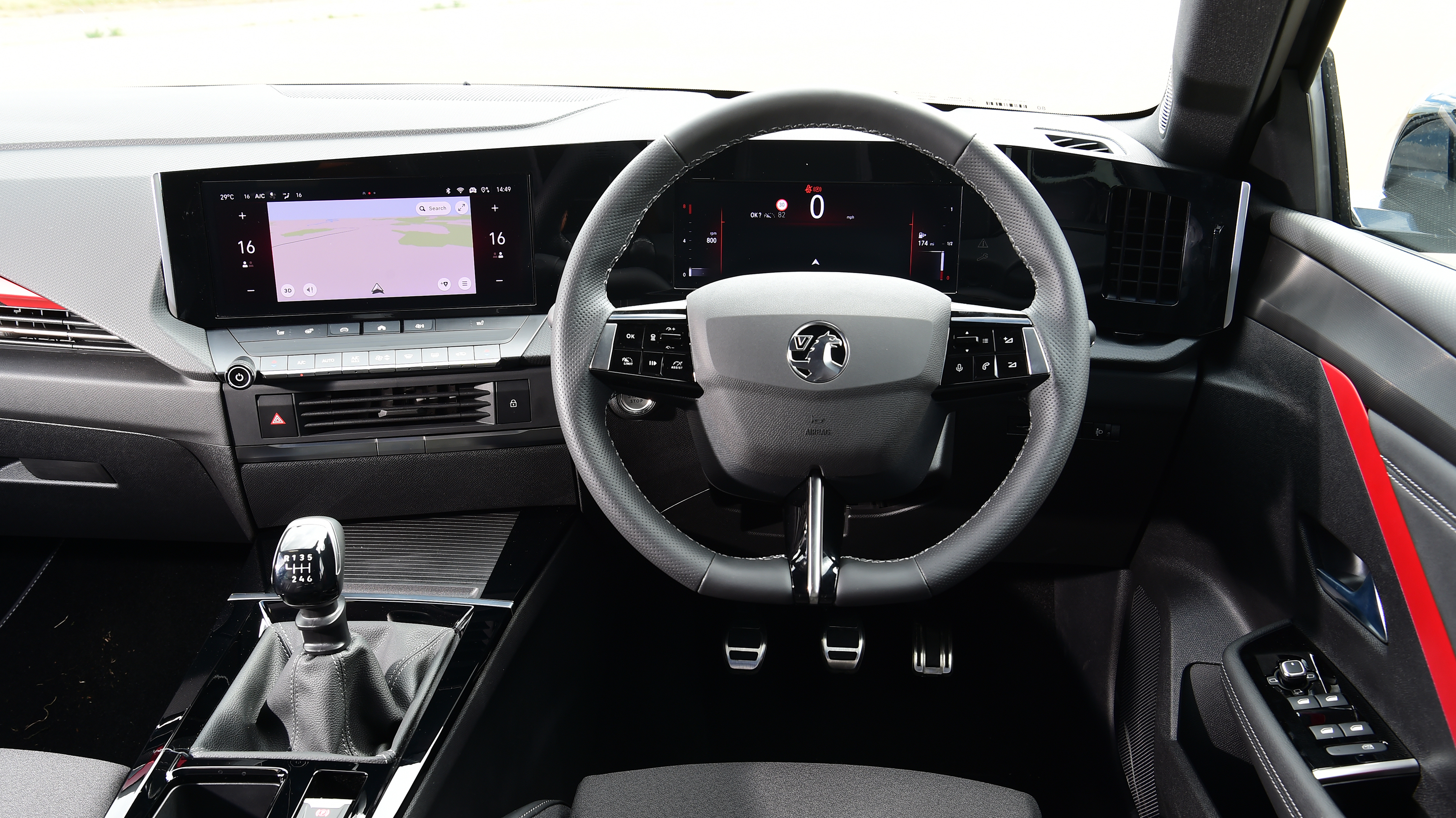 Astra interior