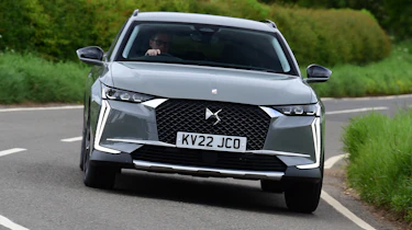 DS 4 hatchback UK front cornering