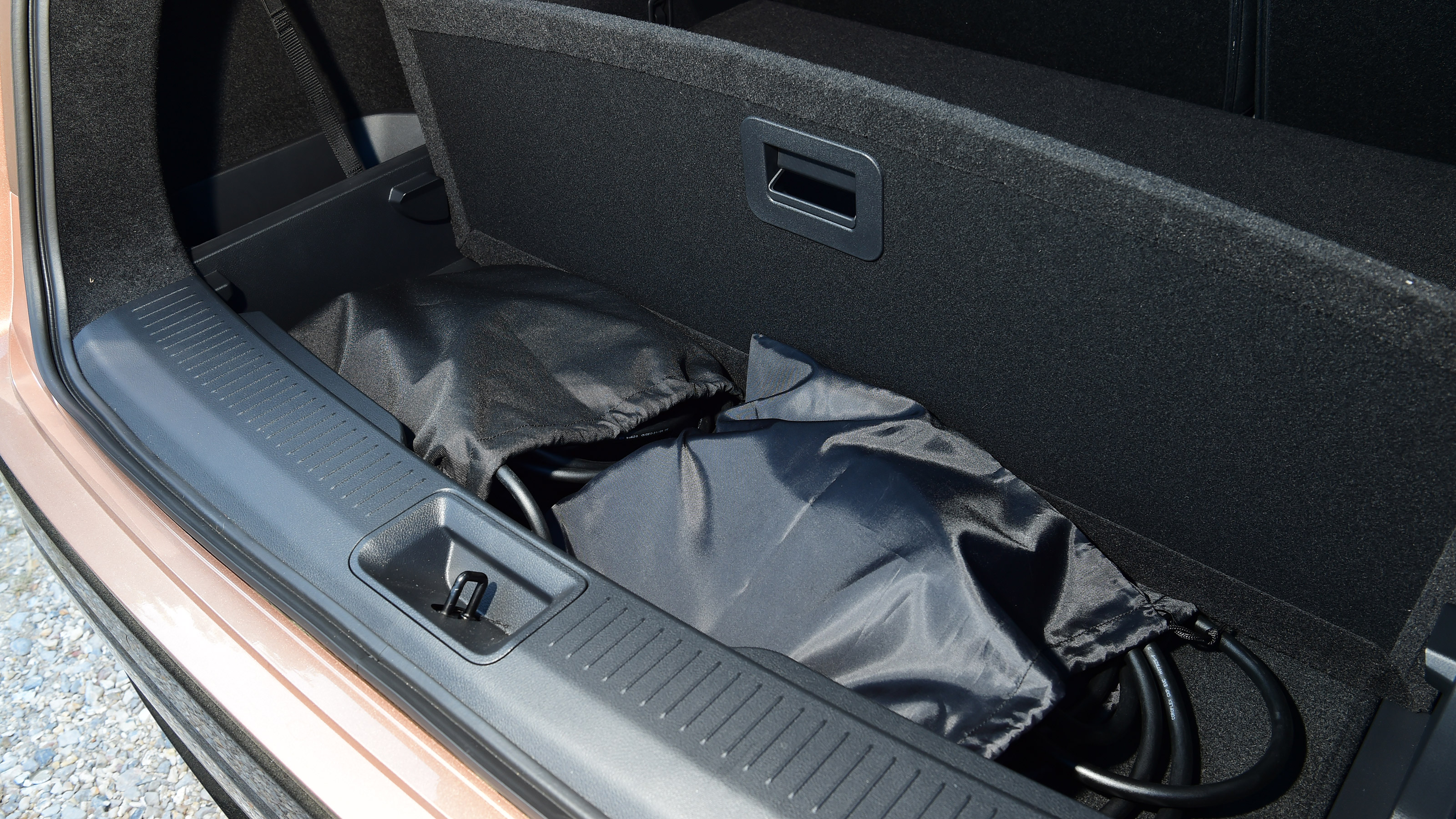 Nissan Ariya SUV boot