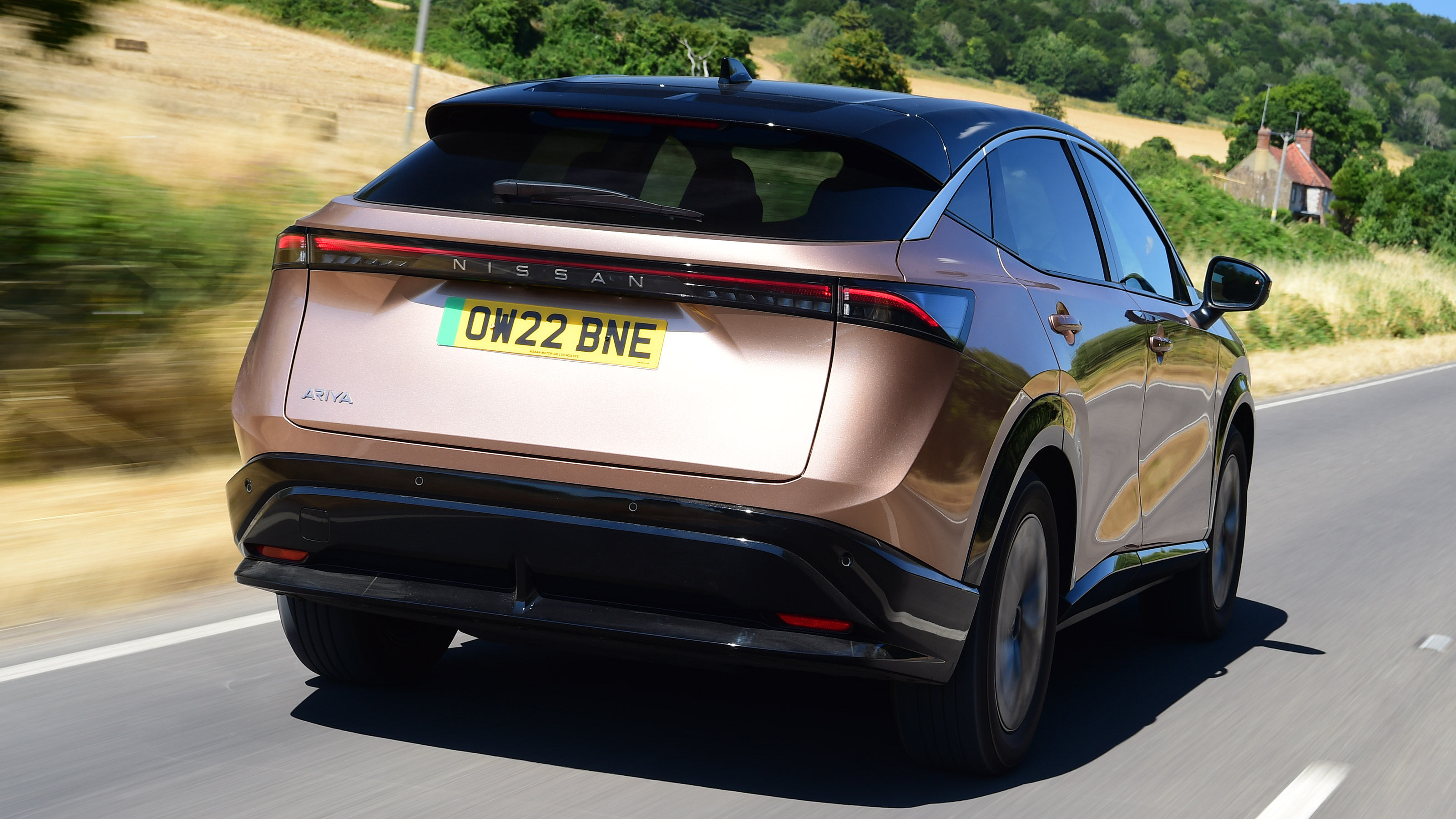 Nissan Ariya SUV rear 3/4 tracking