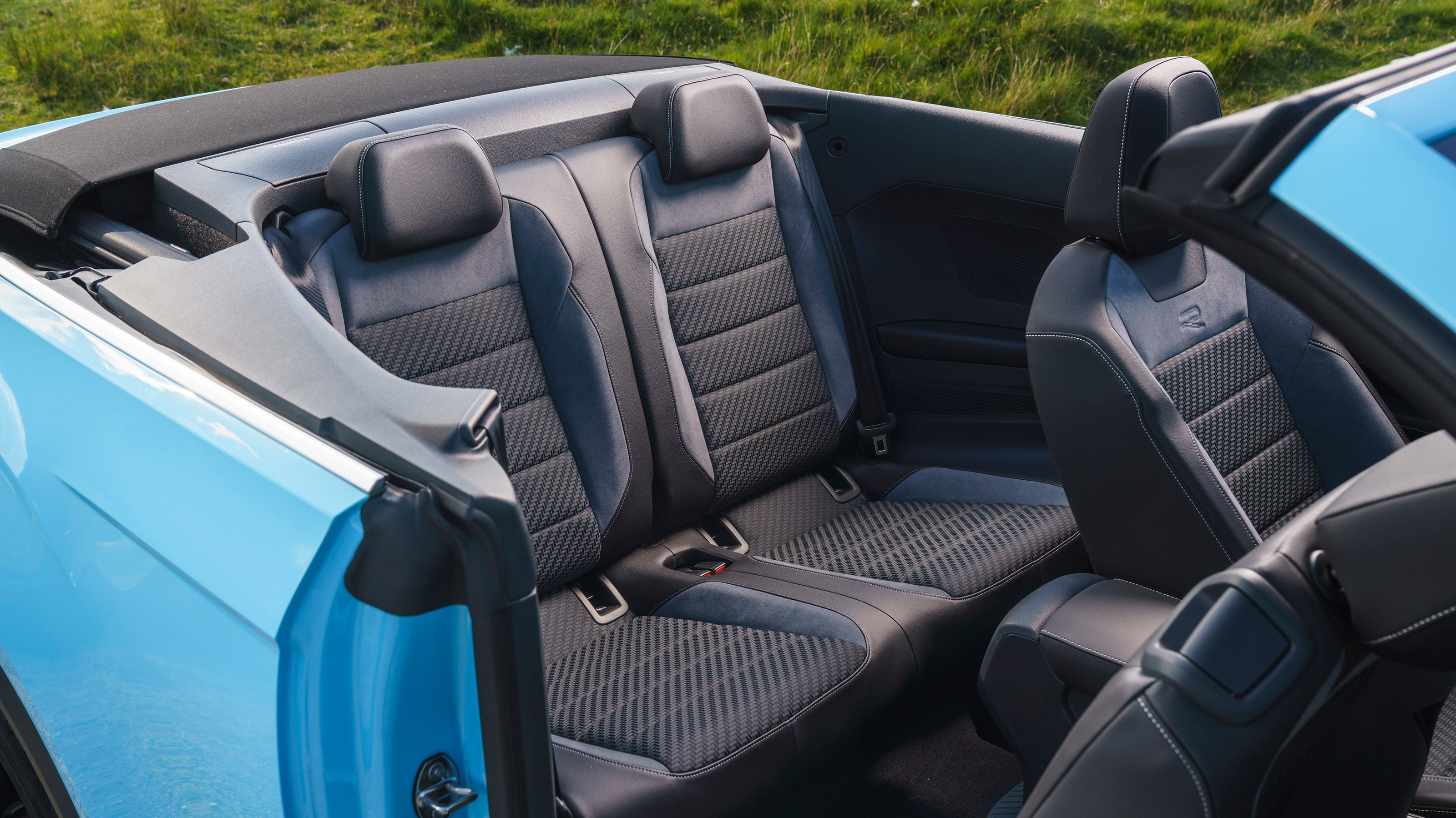 Volkswagen T-Roc Cabriolet rear seats