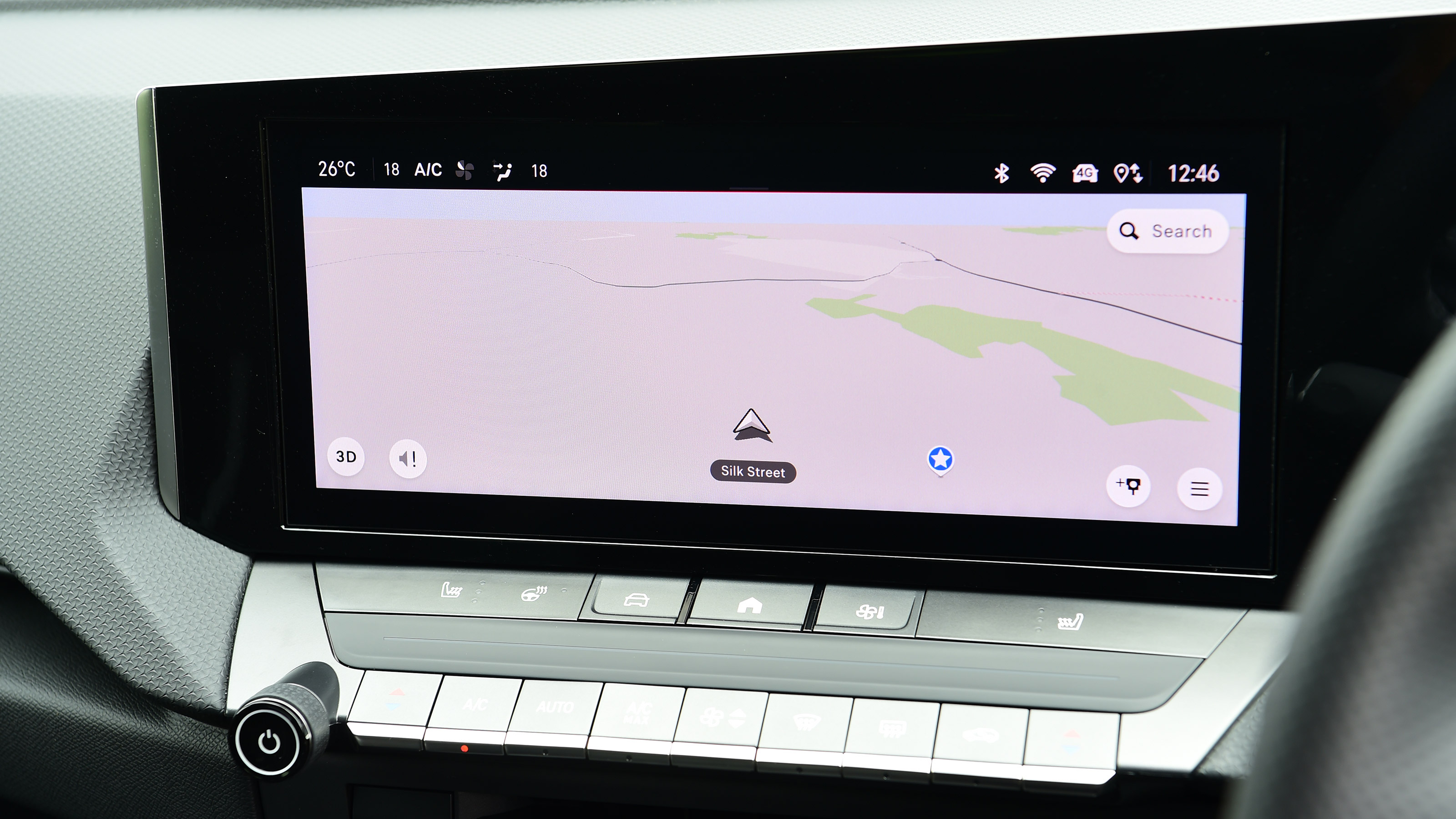 Vauxhall Astra hatchback sat nav