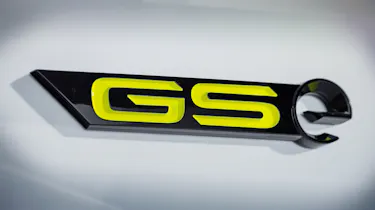 Vauxhall GSe badge