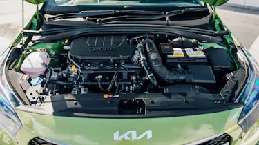 Kia XCeed hatchback engine bay