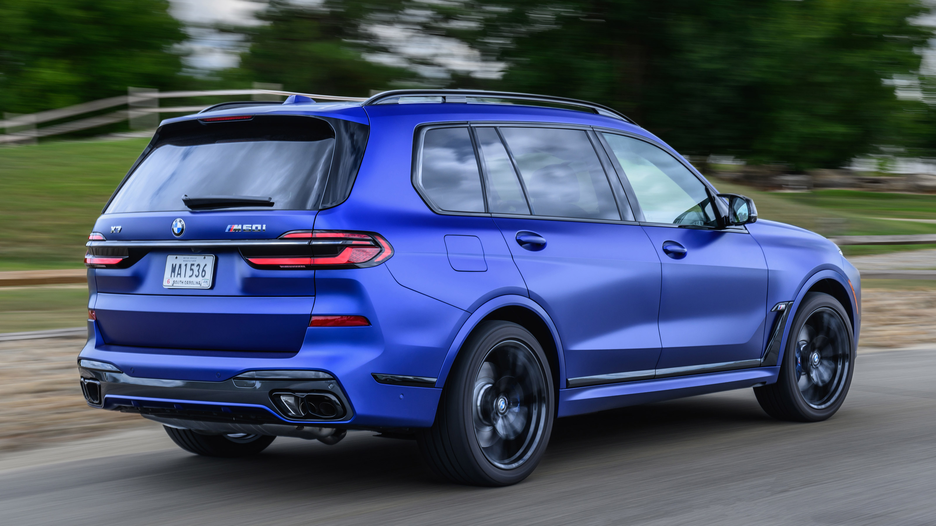 BMW X7 SUV rear side tracking