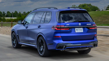 BMW X7 SUV rear 3/4 tracking