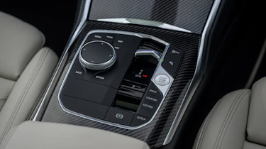 BMW 3 Series saloon centre console