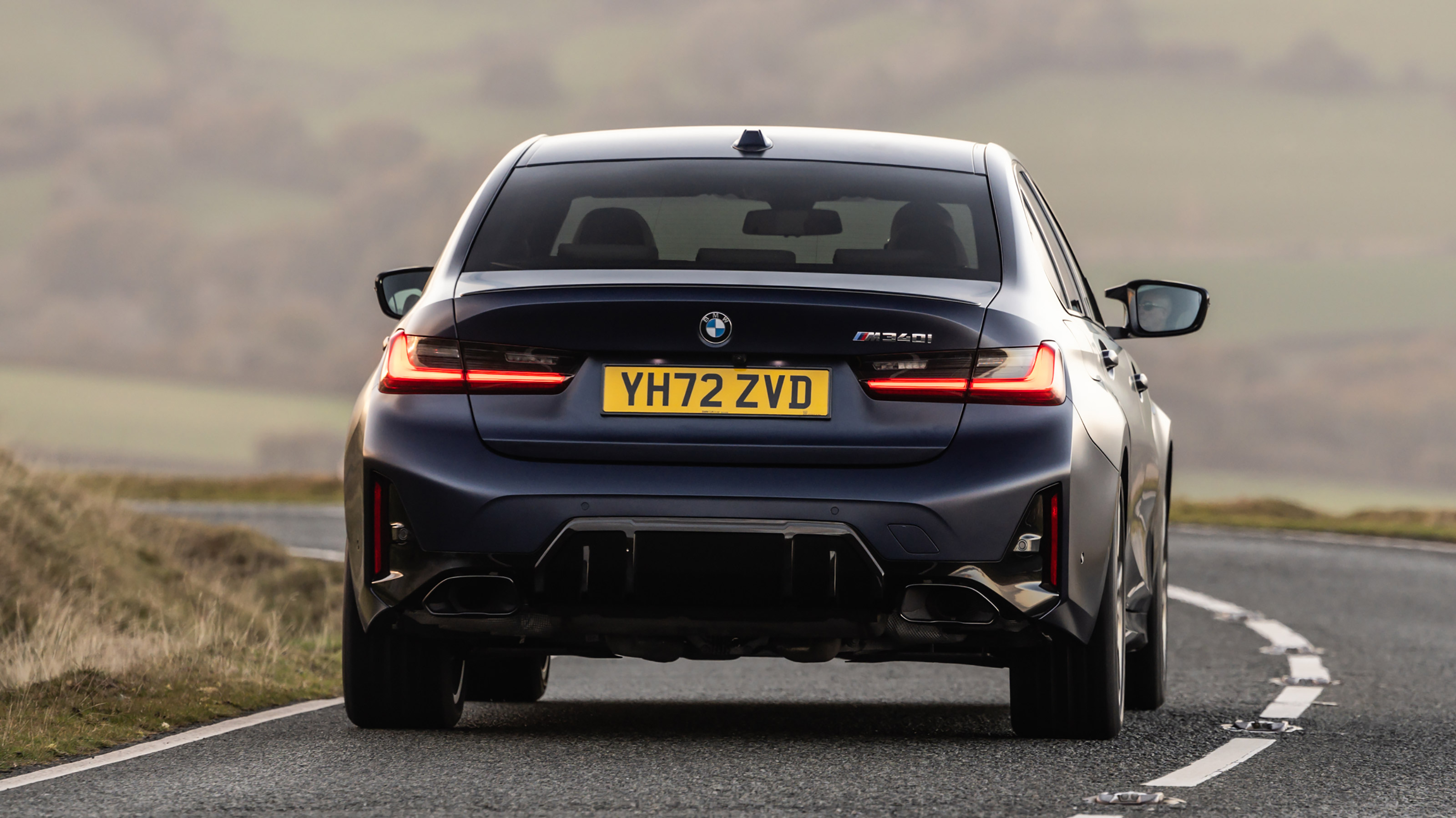 BMW 3 Series saloon rear dynamic