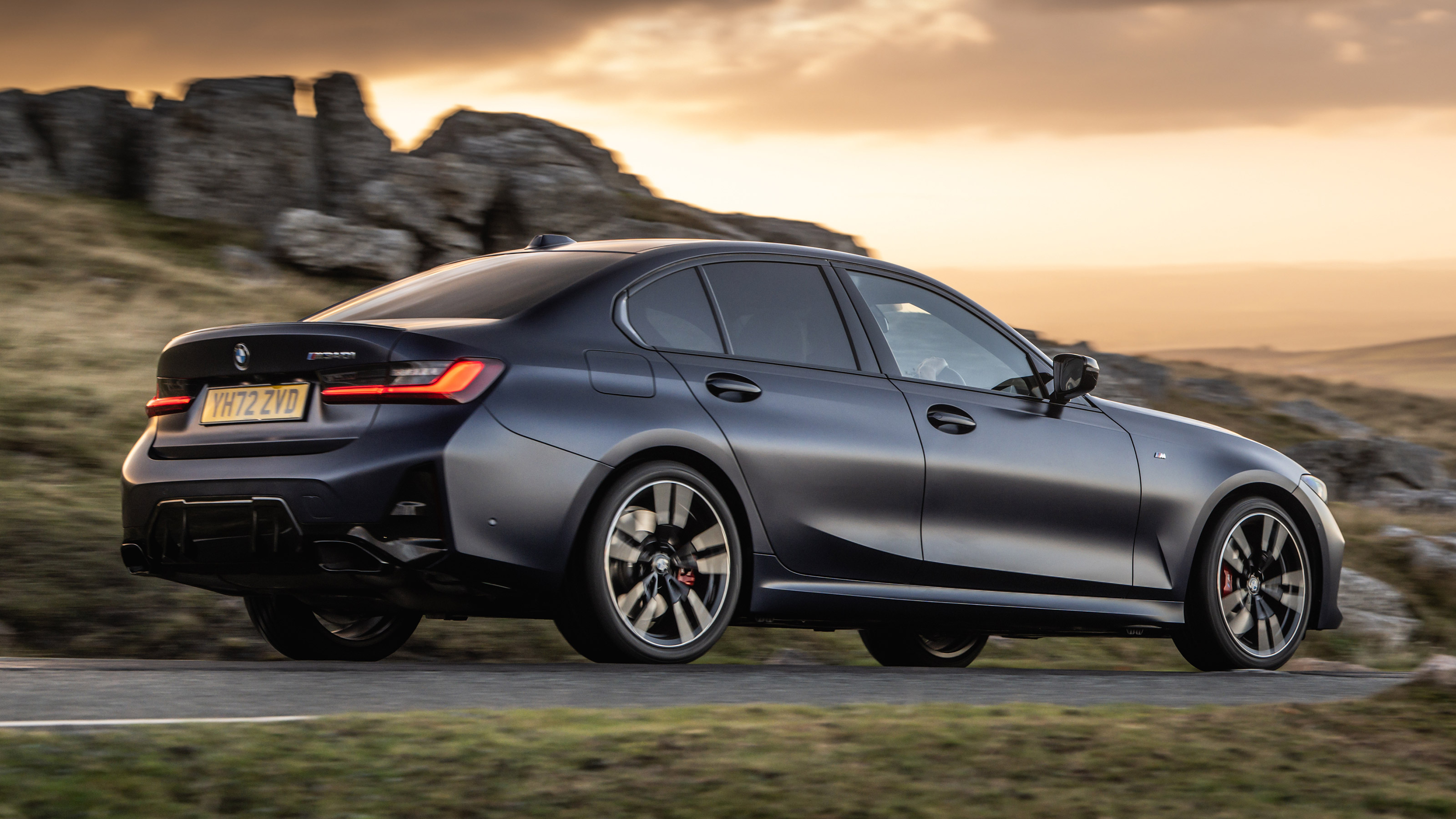 BMW 3 Series saloon rear cornering