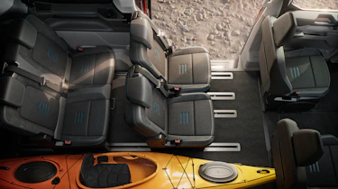 Ford e-Tourneo Custom canoe