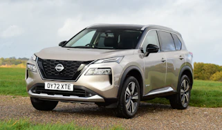 Nissan X-Trail front nearside