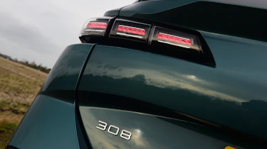 Peugeot 308 SW - badge