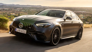 Mercedes-AMG C 63 S E-Performance front tracking