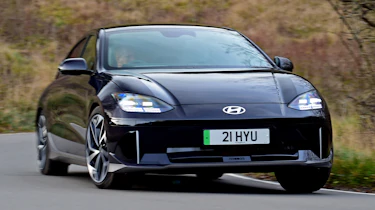 Hyundai Ioniq 6 front cornering