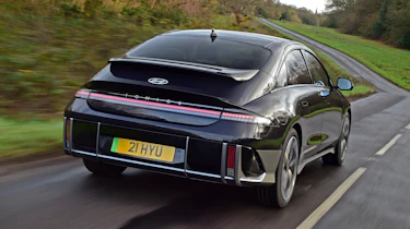 Hyundai Ioniq 6 rear tracking