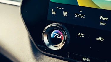 Lexus RX SUV climate control
