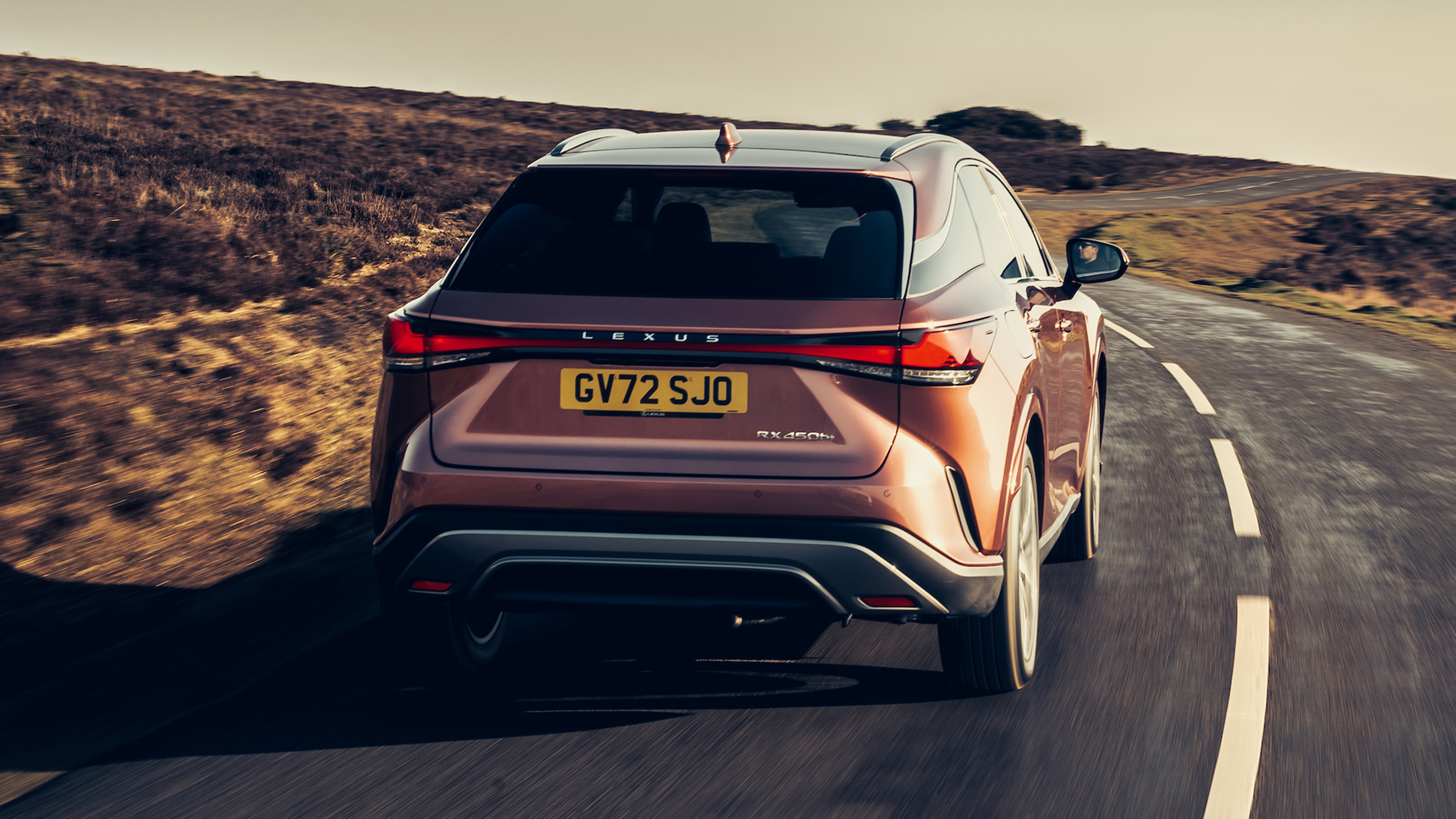 Lexus RX SUV rear tracking