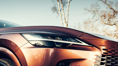 Lexus RX SUV headlights